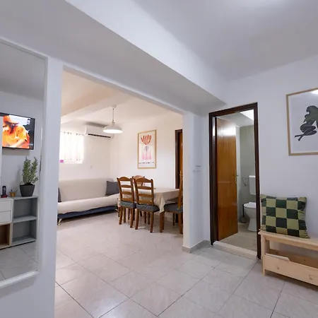 Matoni Split Apartment Exterior photo